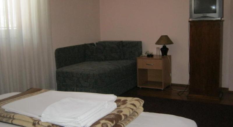 Hostel Bimbo Skopje Exteriör bild
